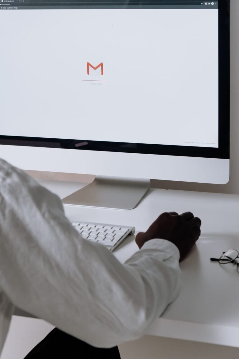 Mailchimp for Ecommerce (2026): Stores, Abandoned Carts & Product Recommendations